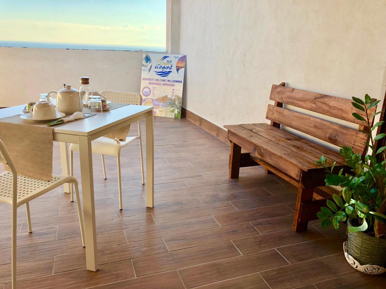 Bed and Breakfast Charm Airport Реджо-ди-Калабрия Экстерьер фото